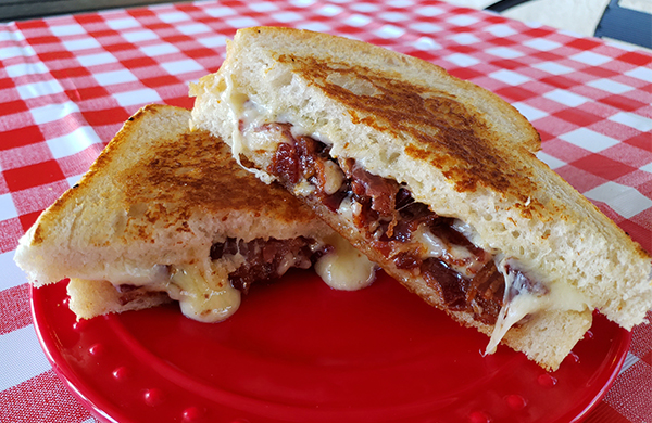paradise bacon grilled cheese