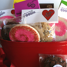 Large Valentine Tin